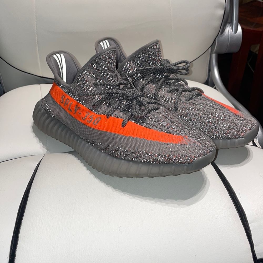 Yeezy Boost 350 v2 beluga Size 13